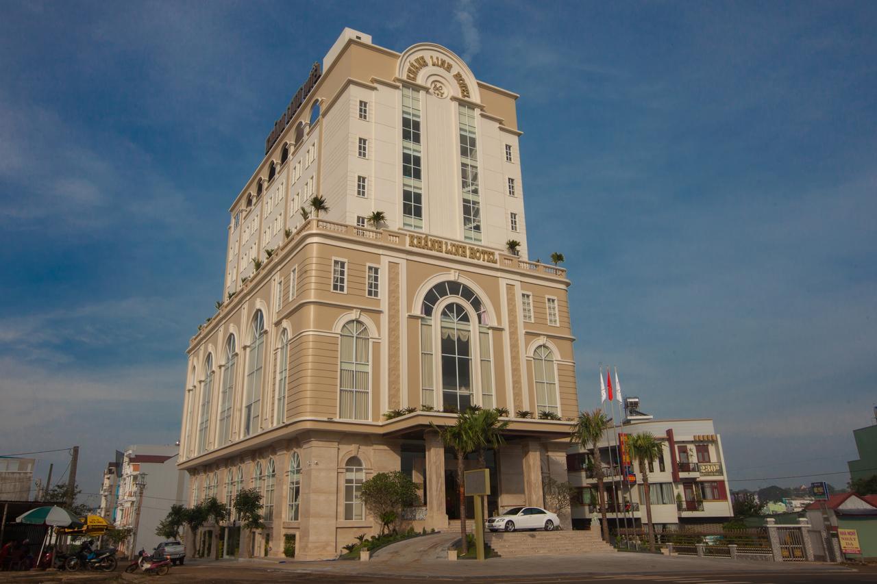 Khanh Linh Hotel Плей Ку Екстериор снимка