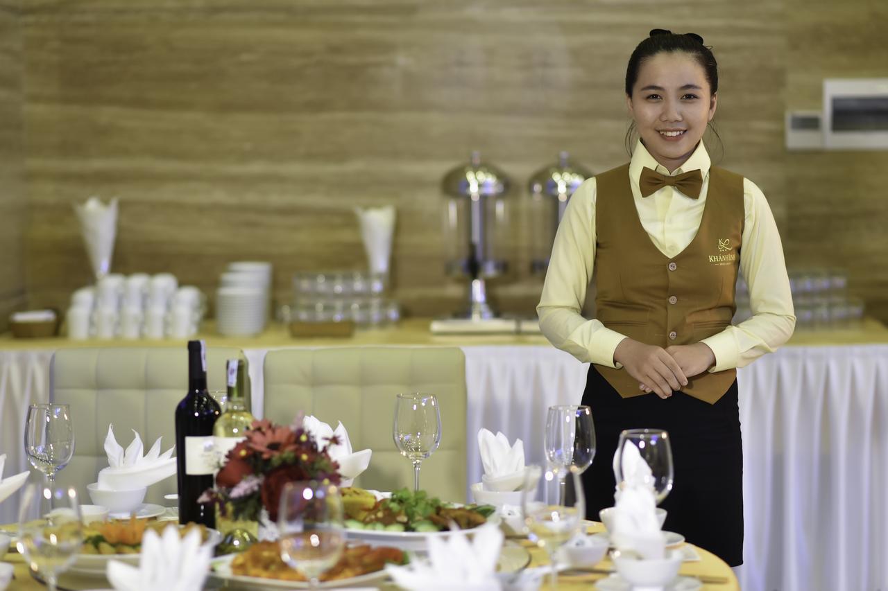 Khanh Linh Hotel Плей Ку Екстериор снимка