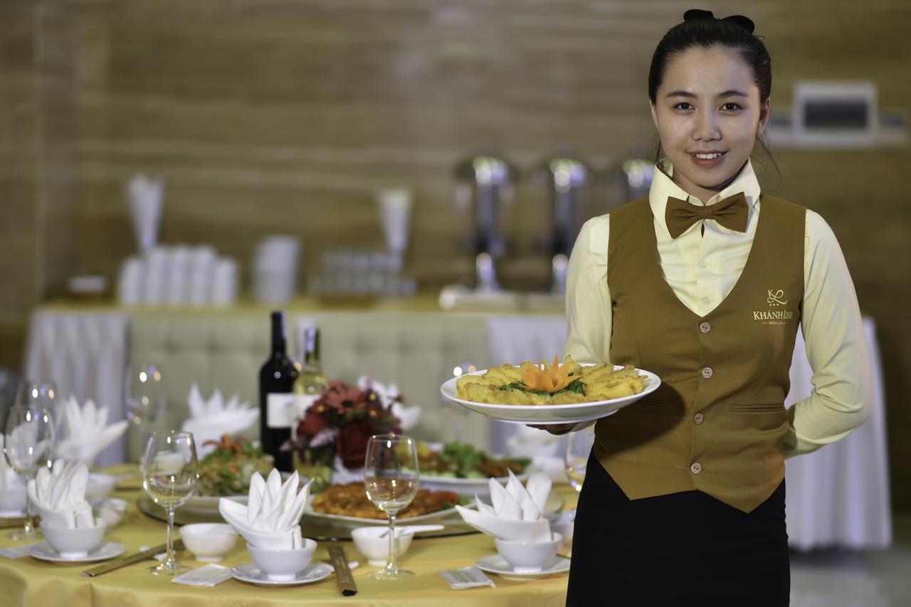 Khanh Linh Hotel Плей Ку Екстериор снимка